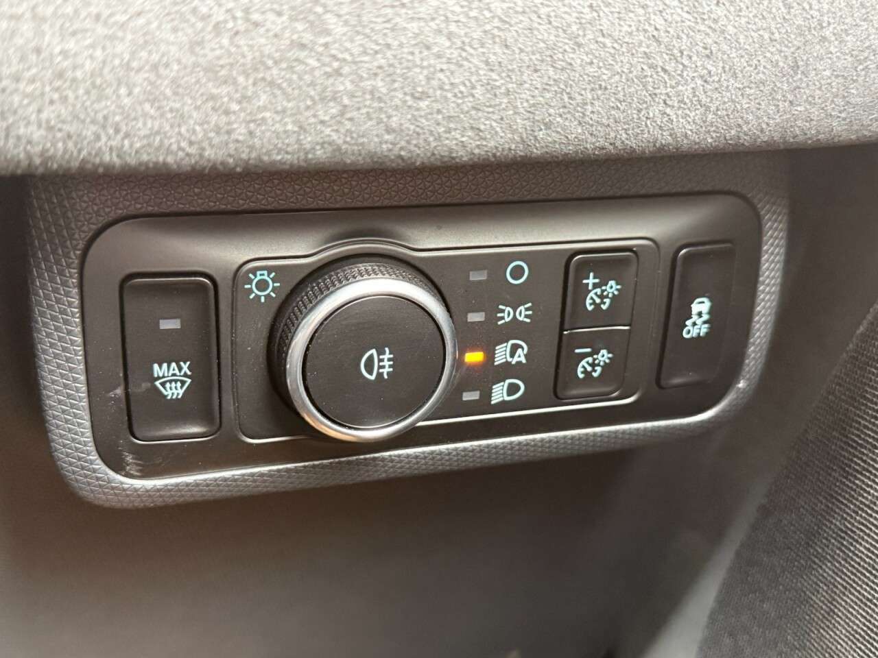 2025 FORD MUSTANG MACH-E 2025 FORD MUSTANG MACH-E