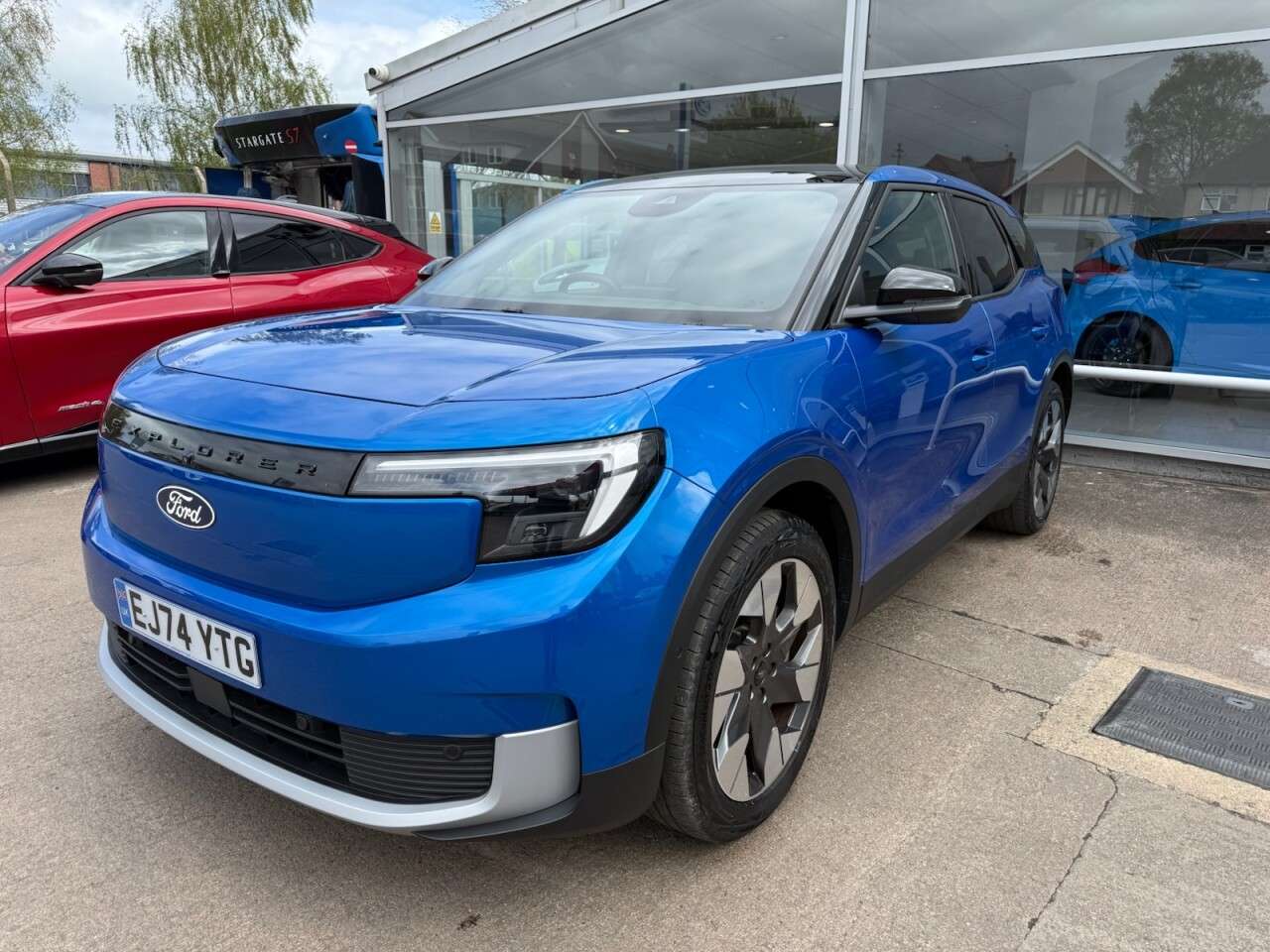 2024 FORD EXPLORER 2024 FORD EXPLORER