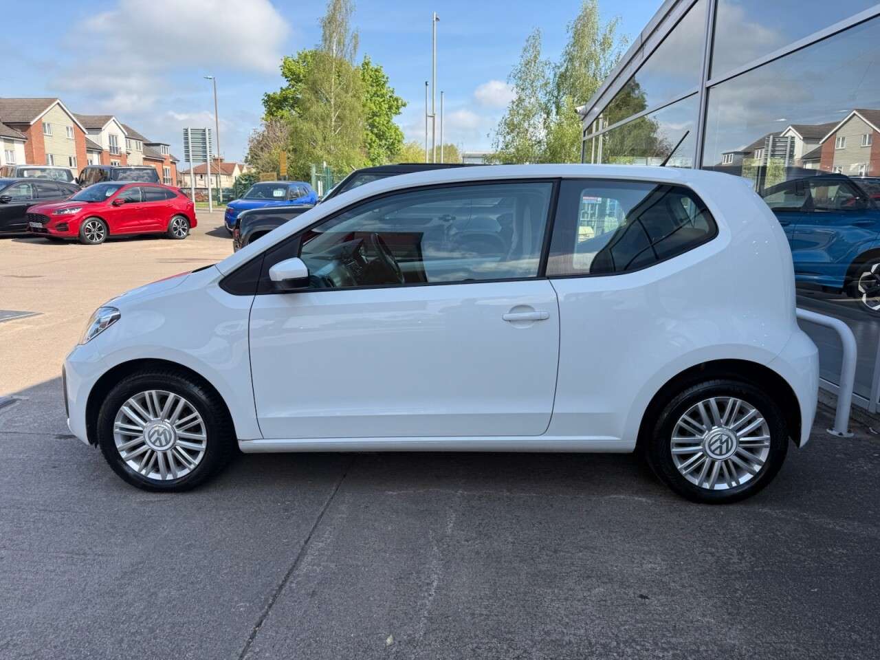 2019 VOLKSWAGEN UP! 2019 VOLKSWAGEN UP!