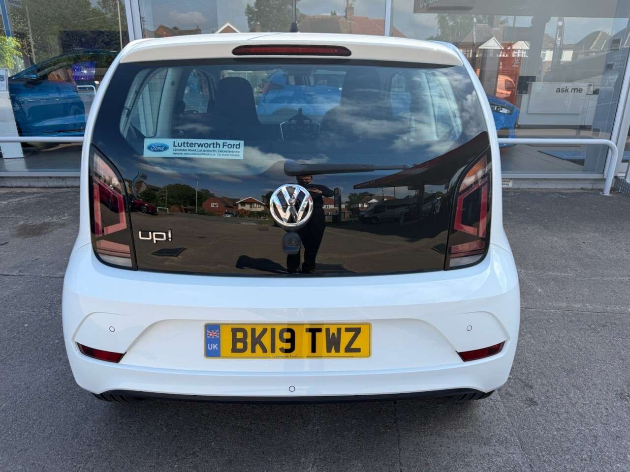 2019 VOLKSWAGEN UP! 2019 VOLKSWAGEN UP!