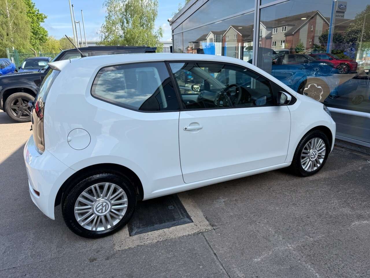 2019 VOLKSWAGEN UP! 2019 VOLKSWAGEN UP!