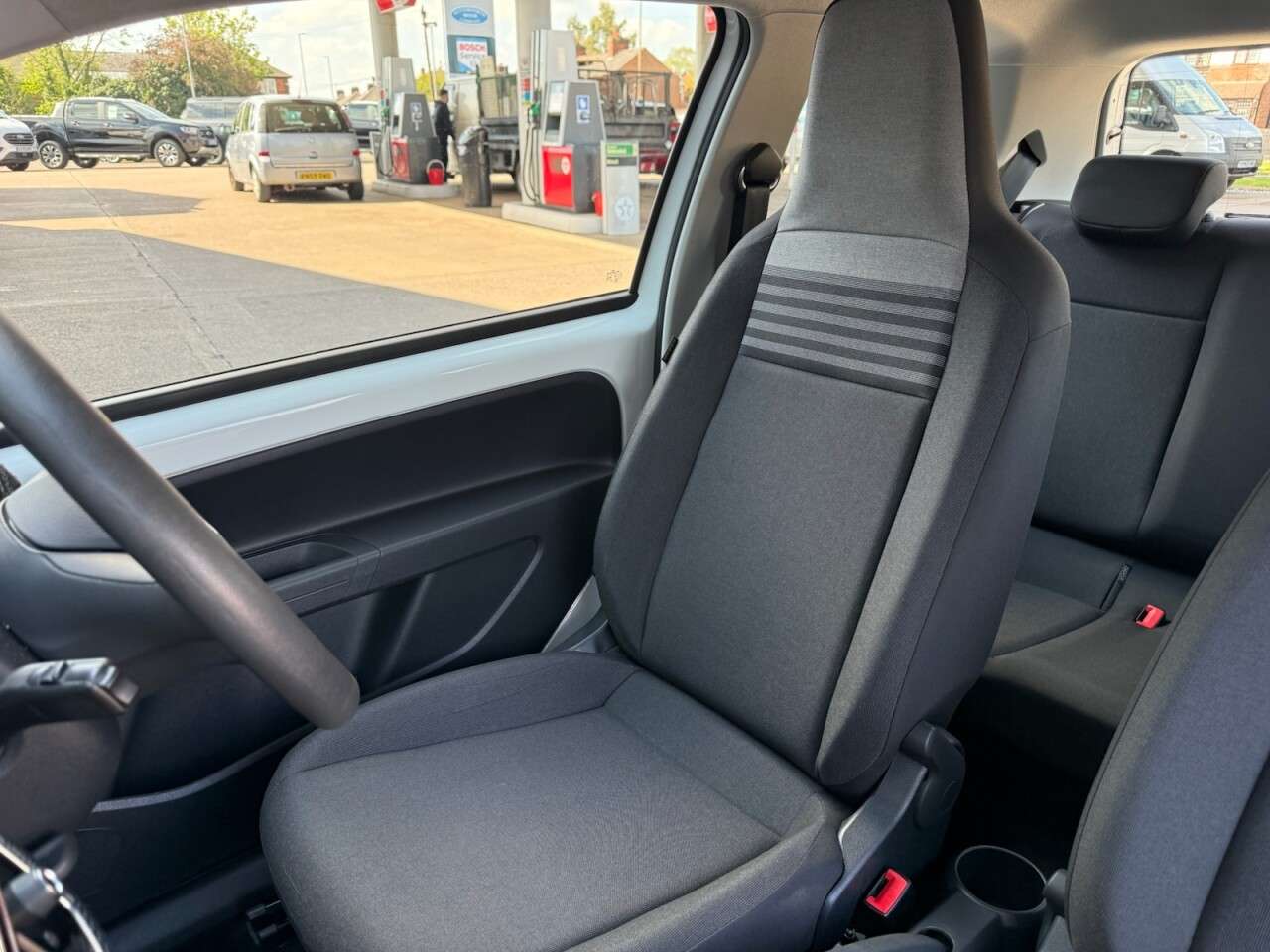 2019 VOLKSWAGEN UP! 2019 VOLKSWAGEN UP!