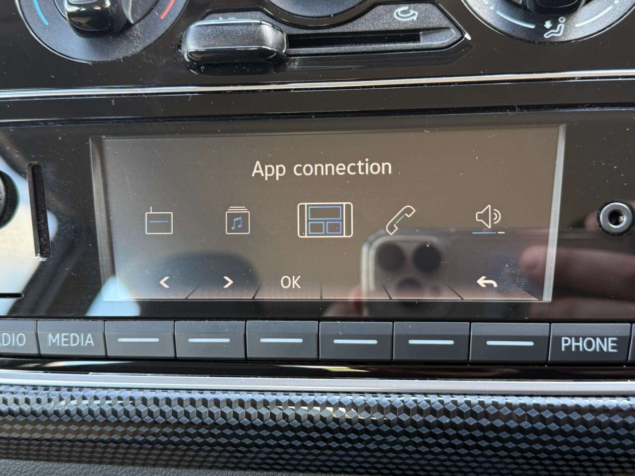 2019 VOLKSWAGEN UP! 2019 VOLKSWAGEN UP!