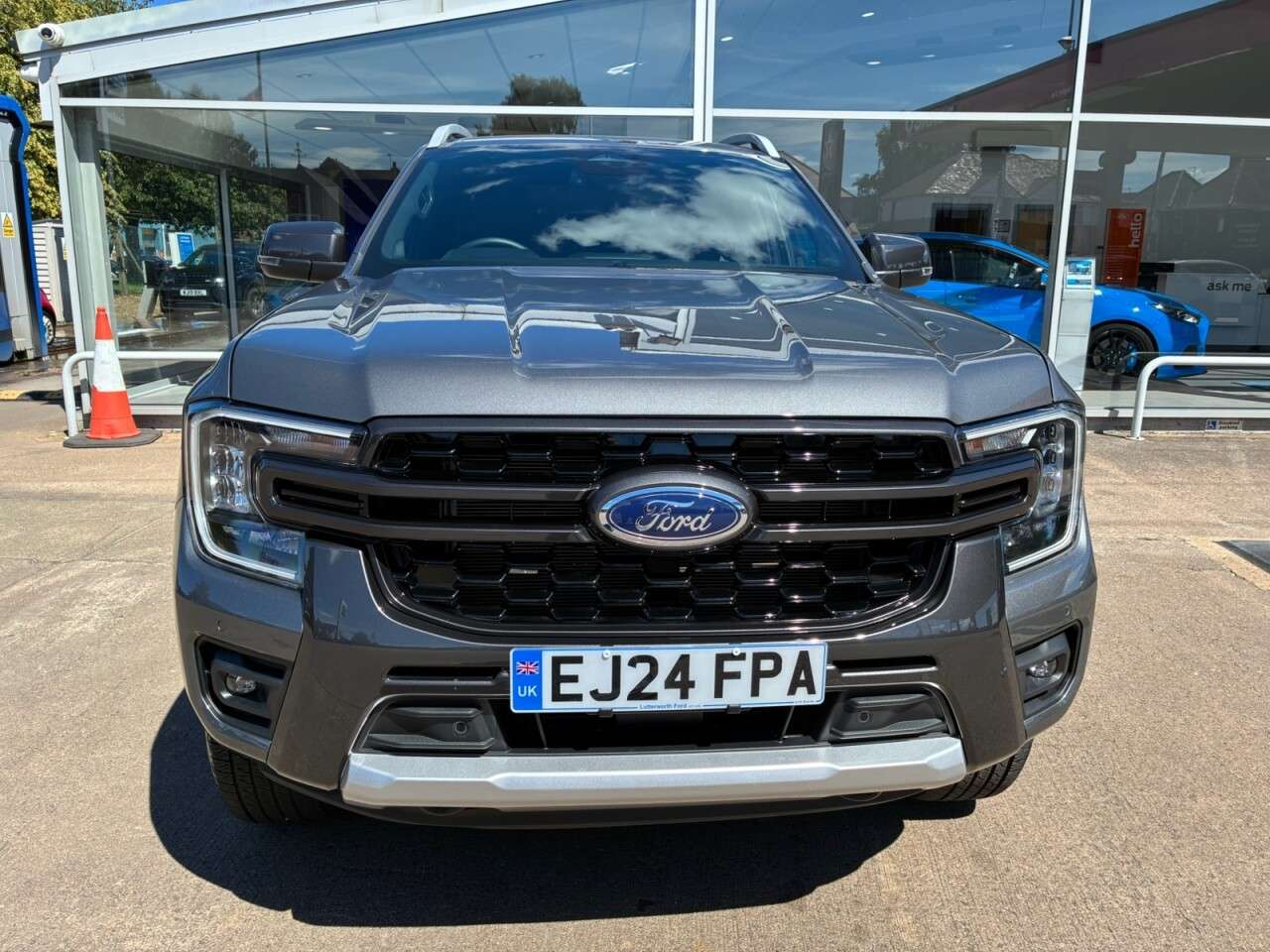 A 2024 FORD RANGER 2.0 TD EcoBlue Wildtrak Pickup Double Cab 4dr Diesel Auto 4WD Euro 6 (s/s) A 2024 FORD RANGER 2.0 TD EcoBlue Wildtrak Pickup Double Cab 4dr Diesel Auto 4WD Euro 6 (s/s)