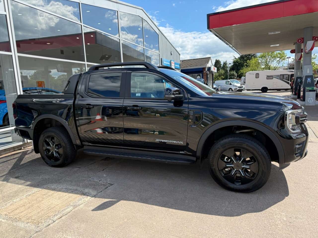 A 2025 FORD RANGER 2.3 EcoBoost 11.8kWh Stormtrak Pickup Double Cab 4dr Petrol Plug-in Hybrid A 2025 FORD RANGER 2.3 EcoBoost 11.8kWh Stormtrak Pickup Double Cab 4dr Petrol Plug-in Hybrid