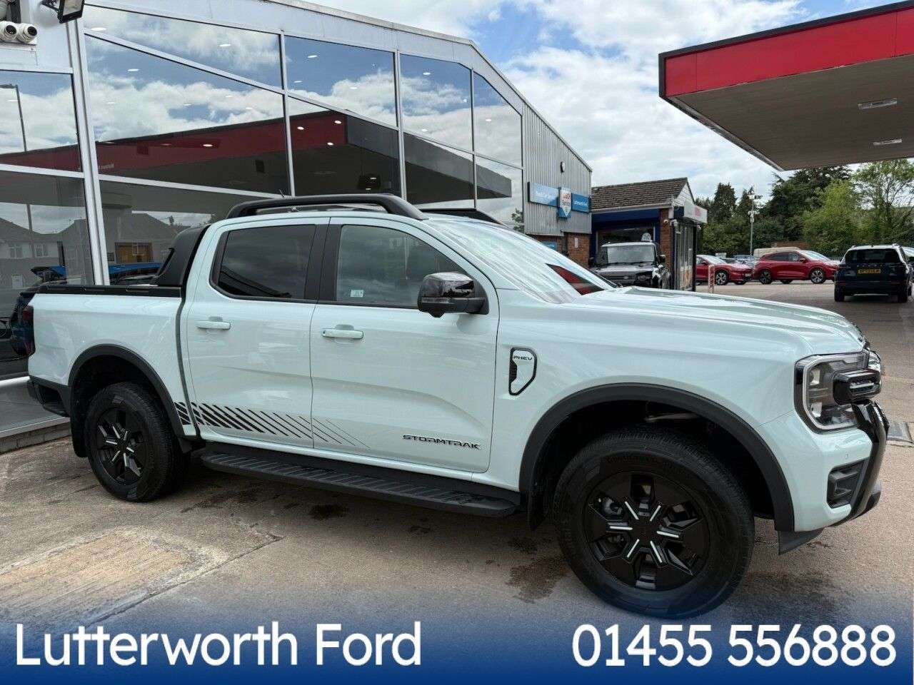 A 2025 FORD RANGER 2.3 EcoBoost 11.8kWh Stormtrak Pickup Double Cab 4dr Petrol Plug-in Hybrid A 2025 FORD RANGER 2.3 EcoBoost 11.8kWh Stormtrak Pickup Double Cab 4dr Petrol Plug-in Hybrid