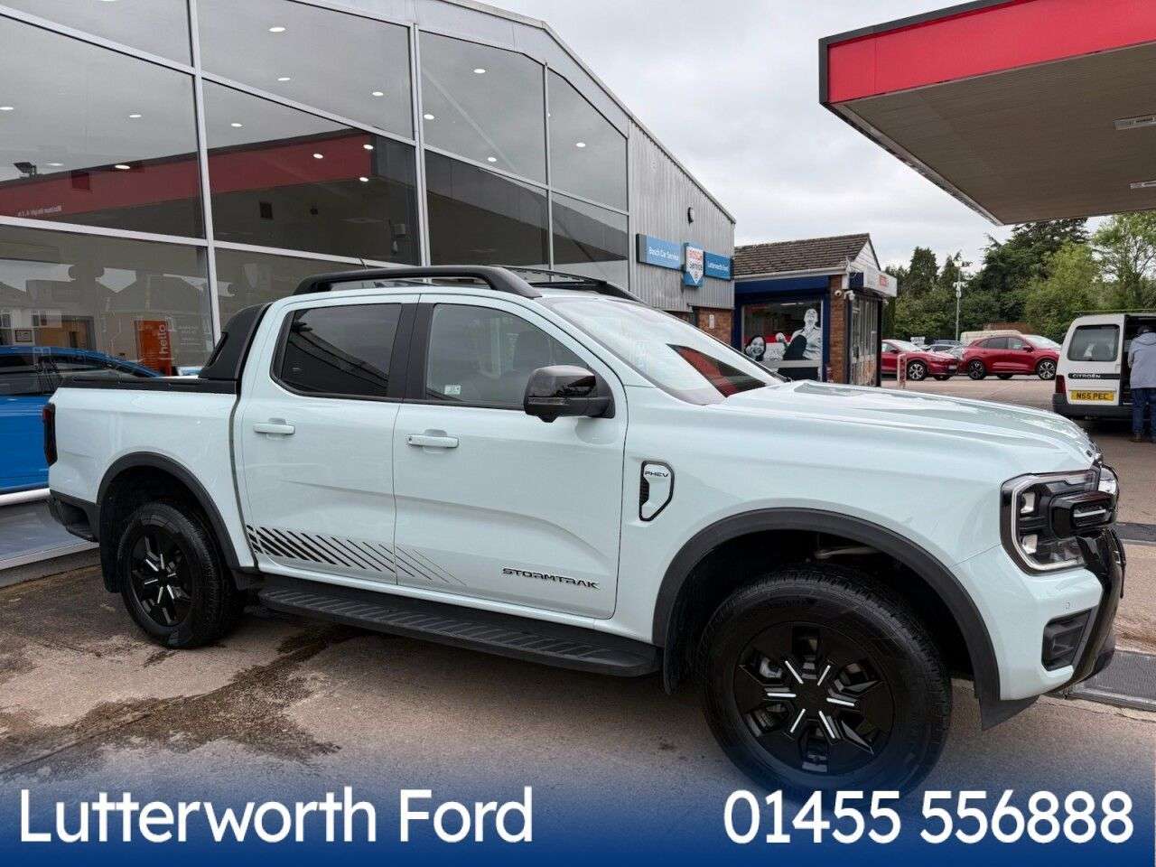 A 2025 FORD RANGER 2.3 EcoBoost 11.8kWh Stormtrak Pickup Double Cab 4dr Petrol Plug-in Hybrid A 2025 FORD RANGER 2.3 EcoBoost 11.8kWh Stormtrak Pickup Double Cab 4dr Petrol Plug-in Hybrid