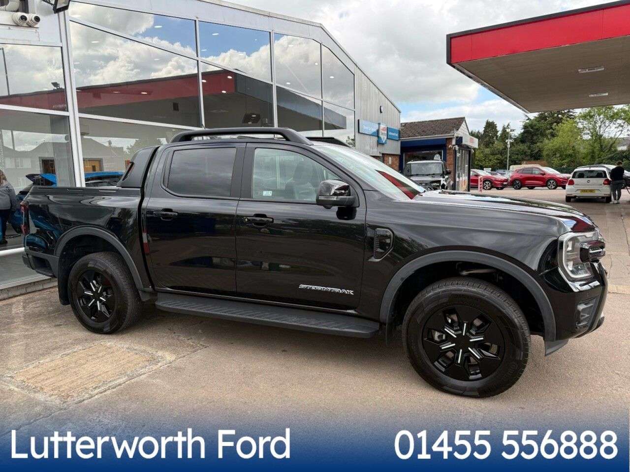 A 2025 FORD RANGER 2.3 EcoBoost 11.8kWh Stormtrak Pickup Double Cab 4dr Petrol Plug-in Hybrid A 2025 FORD RANGER 2.3 EcoBoost 11.8kWh Stormtrak Pickup Double Cab 4dr Petrol Plug-in Hybrid