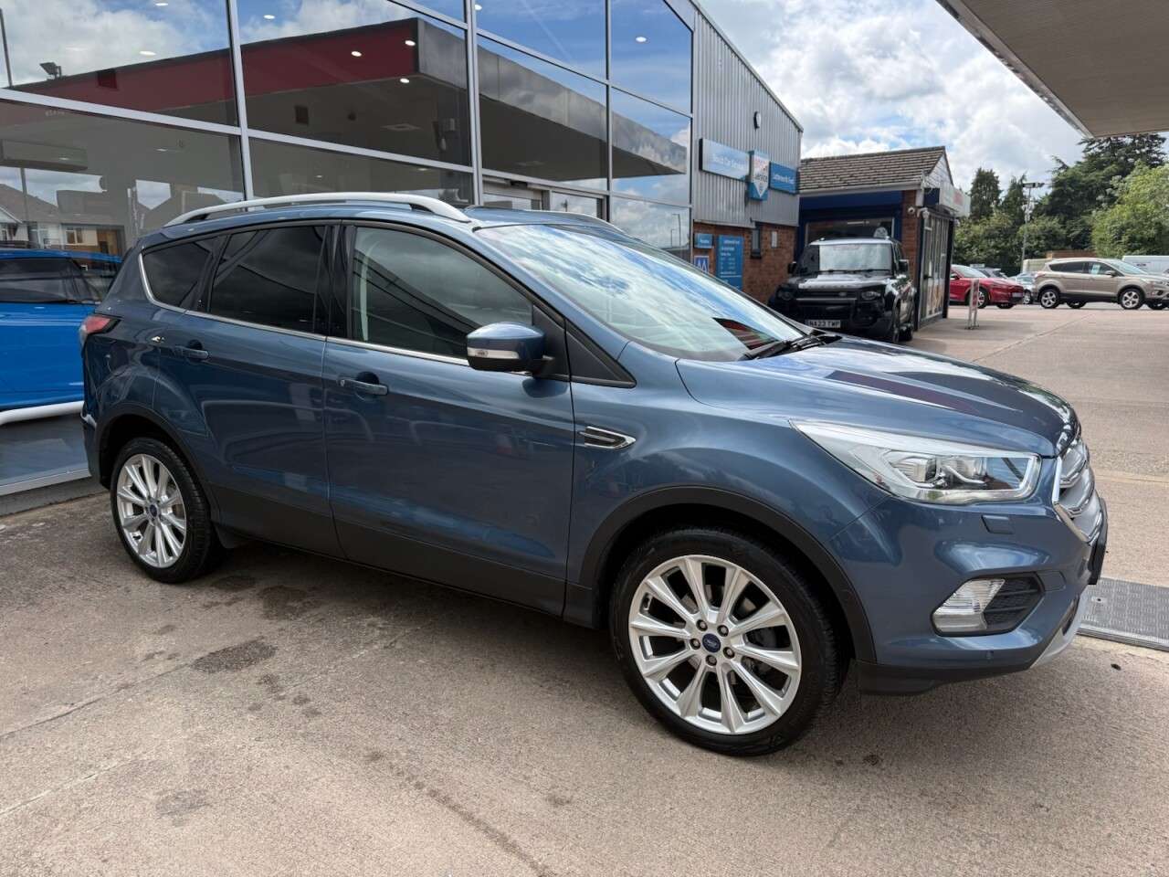 A 2019 FORD KUGA 1.5T EcoBoost Titanium X Edition SUV 5dr Petrol Manual Euro 6 (s/s) (150 ps A 2019 FORD KUGA 1.5T EcoBoost Titanium X Edition SUV 5dr Petrol Manual Euro 6 (s/s) (150 ps