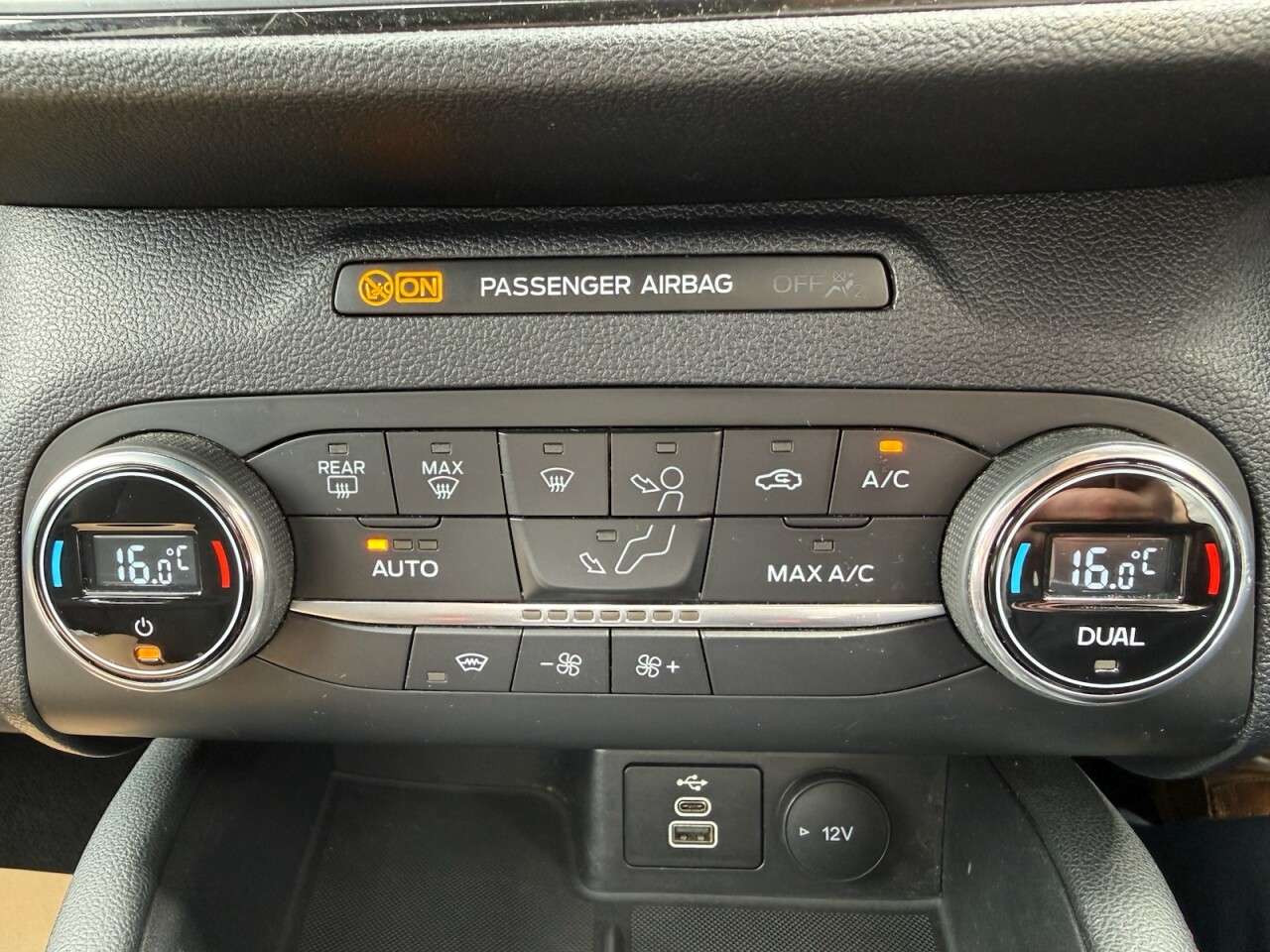 2022 FORD KUGA 2022 FORD KUGA