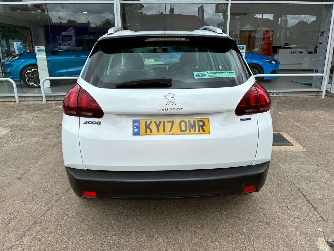 2017 PEUGEOT 2008 2017 PEUGEOT 2008