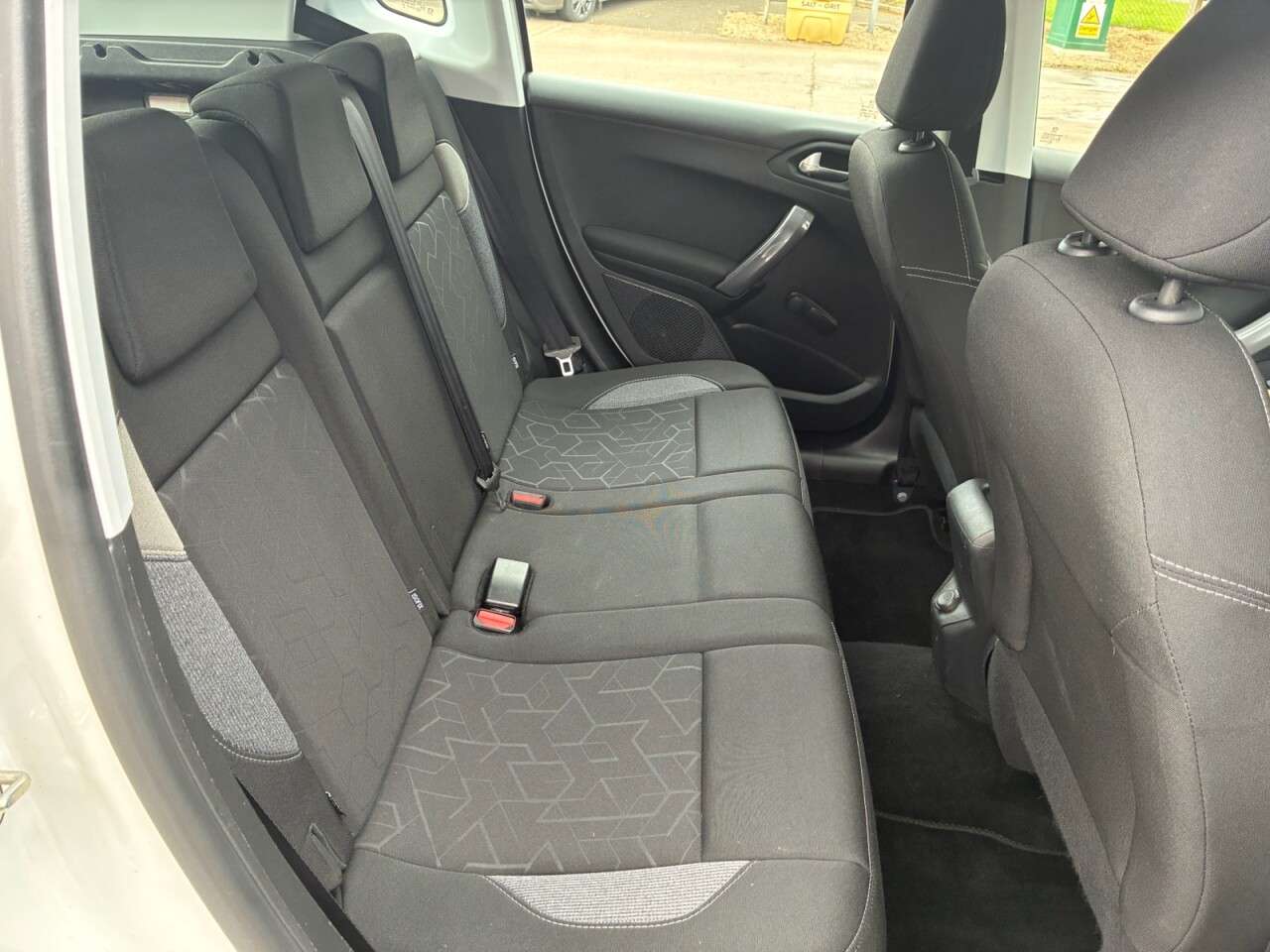 2017 PEUGEOT 2008 2017 PEUGEOT 2008