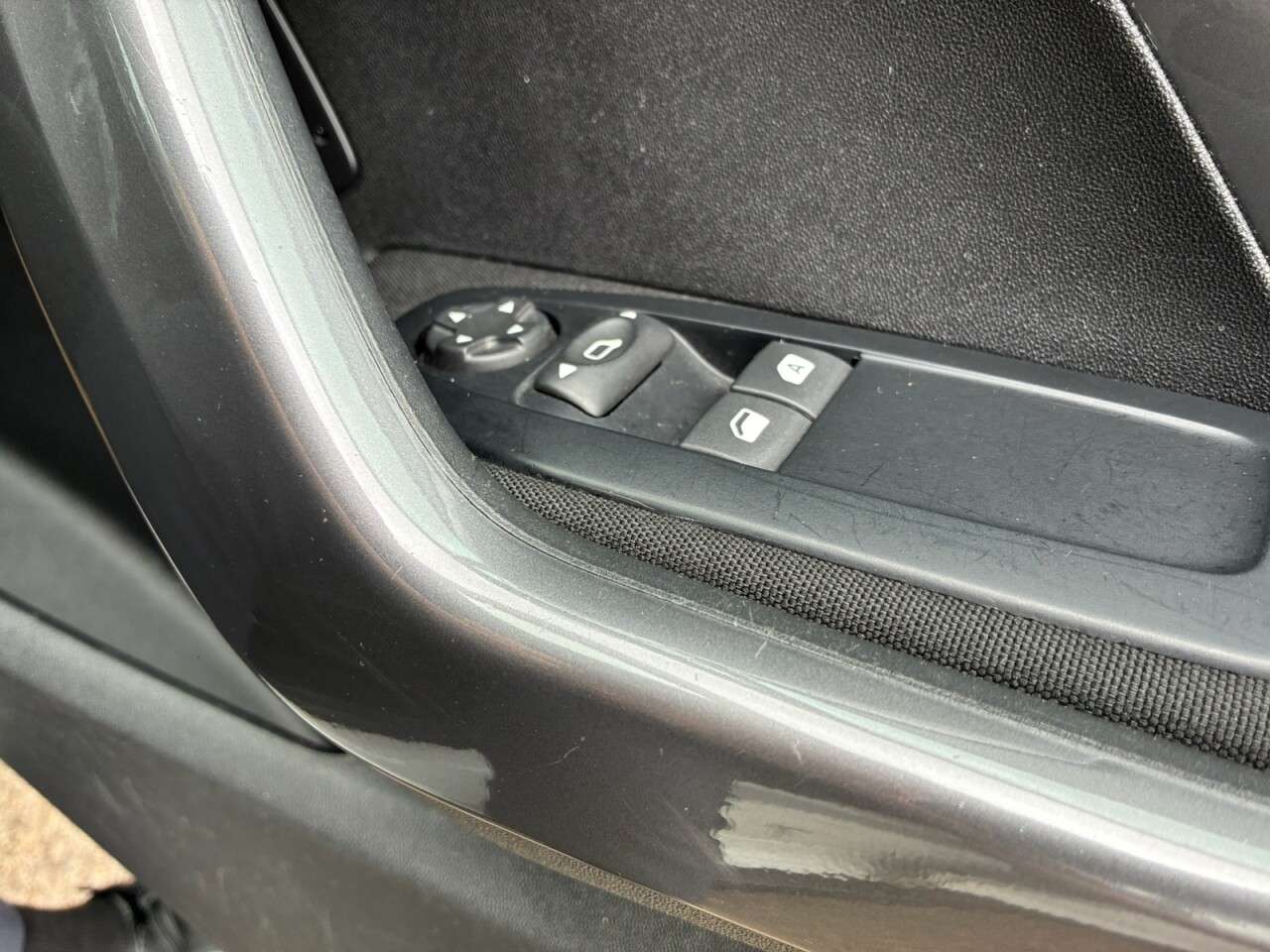2017 PEUGEOT 2008 2017 PEUGEOT 2008