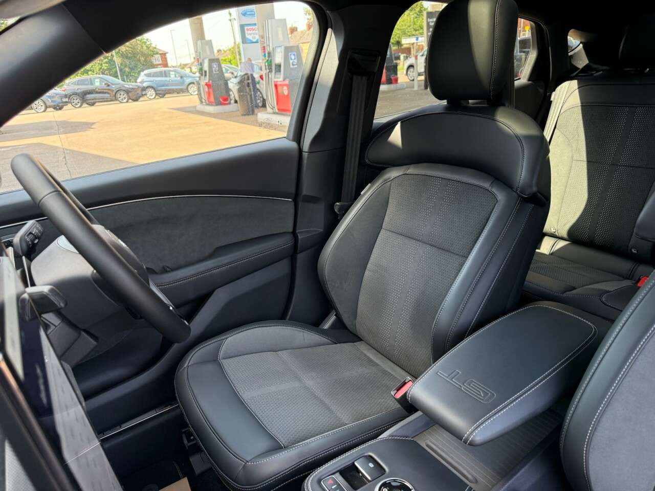 2025 FORD MUSTANG MACH-E 2025 FORD MUSTANG MACH-E