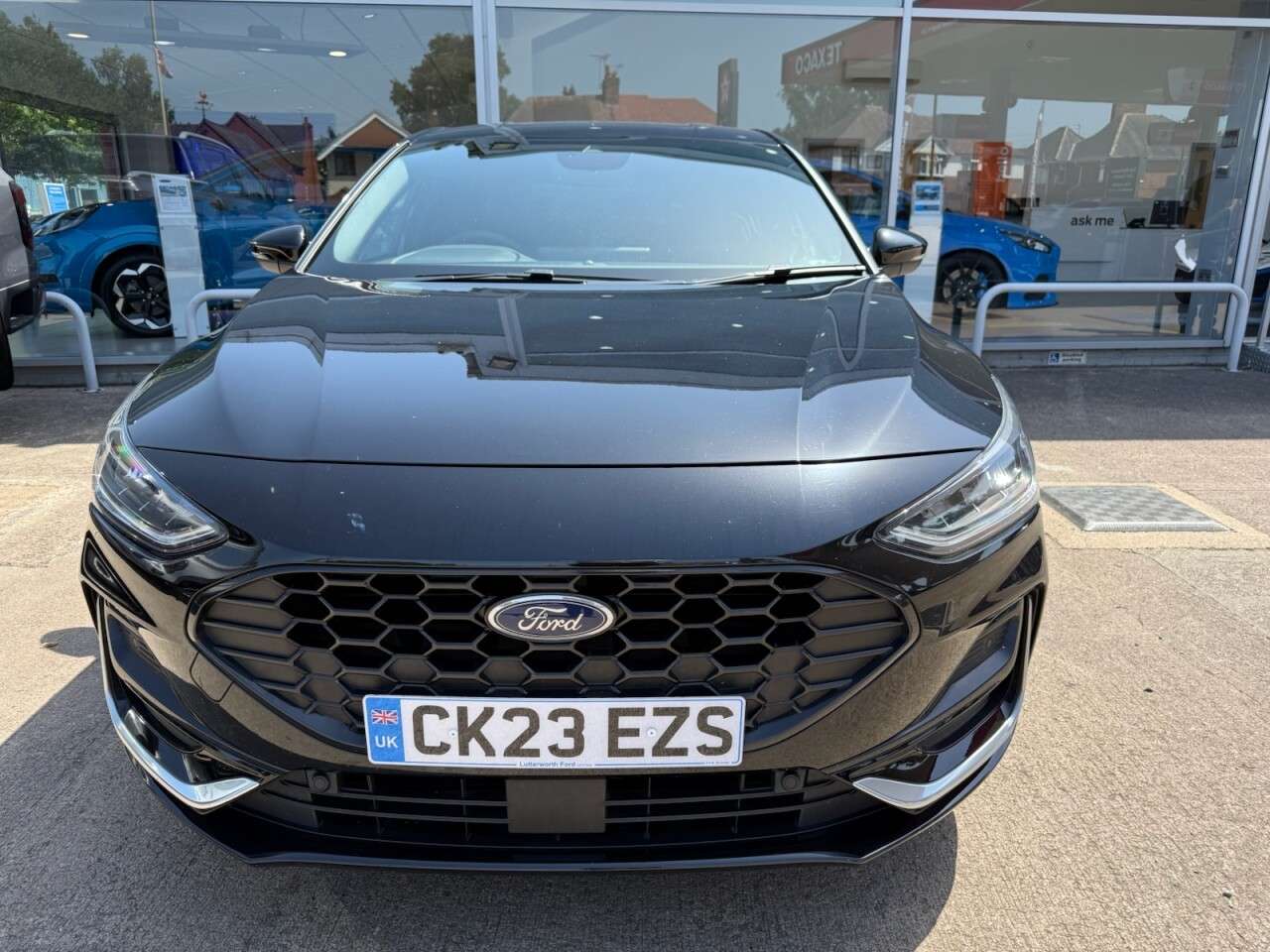 A 2023 FORD FOCUS 1.0T EcoBoost MHEV ST-Line Vignale Hatchback 5dr Petrol Hybrid DCT Euro 6 ( A 2023 FORD FOCUS 1.0T EcoBoost MHEV ST-Line Vignale Hatchback 5dr Petrol Hybrid DCT Euro 6 (