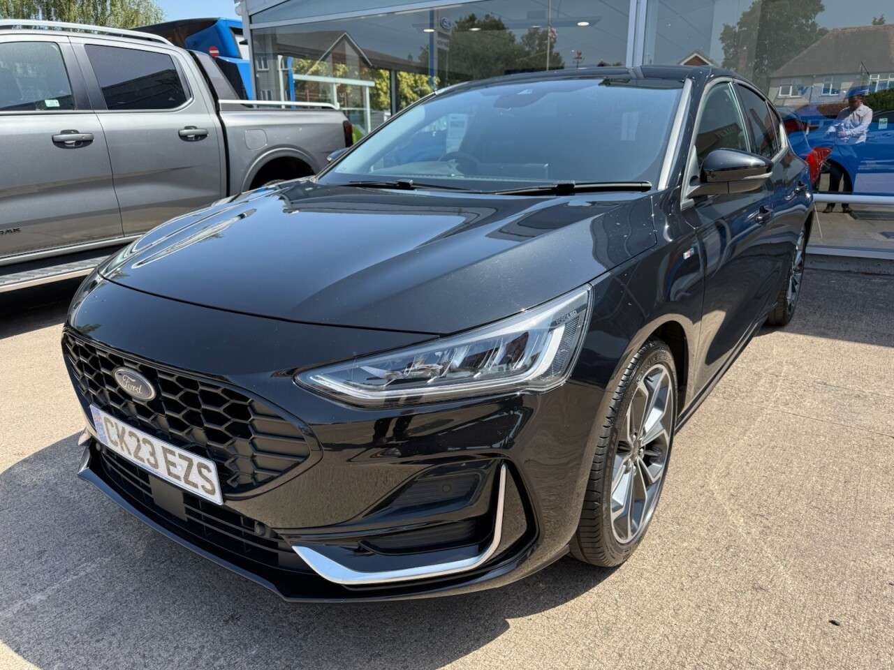 A 2023 FORD FOCUS 1.0T EcoBoost MHEV ST-Line Vignale Hatchback 5dr Petrol Hybrid DCT Euro 6 ( A 2023 FORD FOCUS 1.0T EcoBoost MHEV ST-Line Vignale Hatchback 5dr Petrol Hybrid DCT Euro 6 (