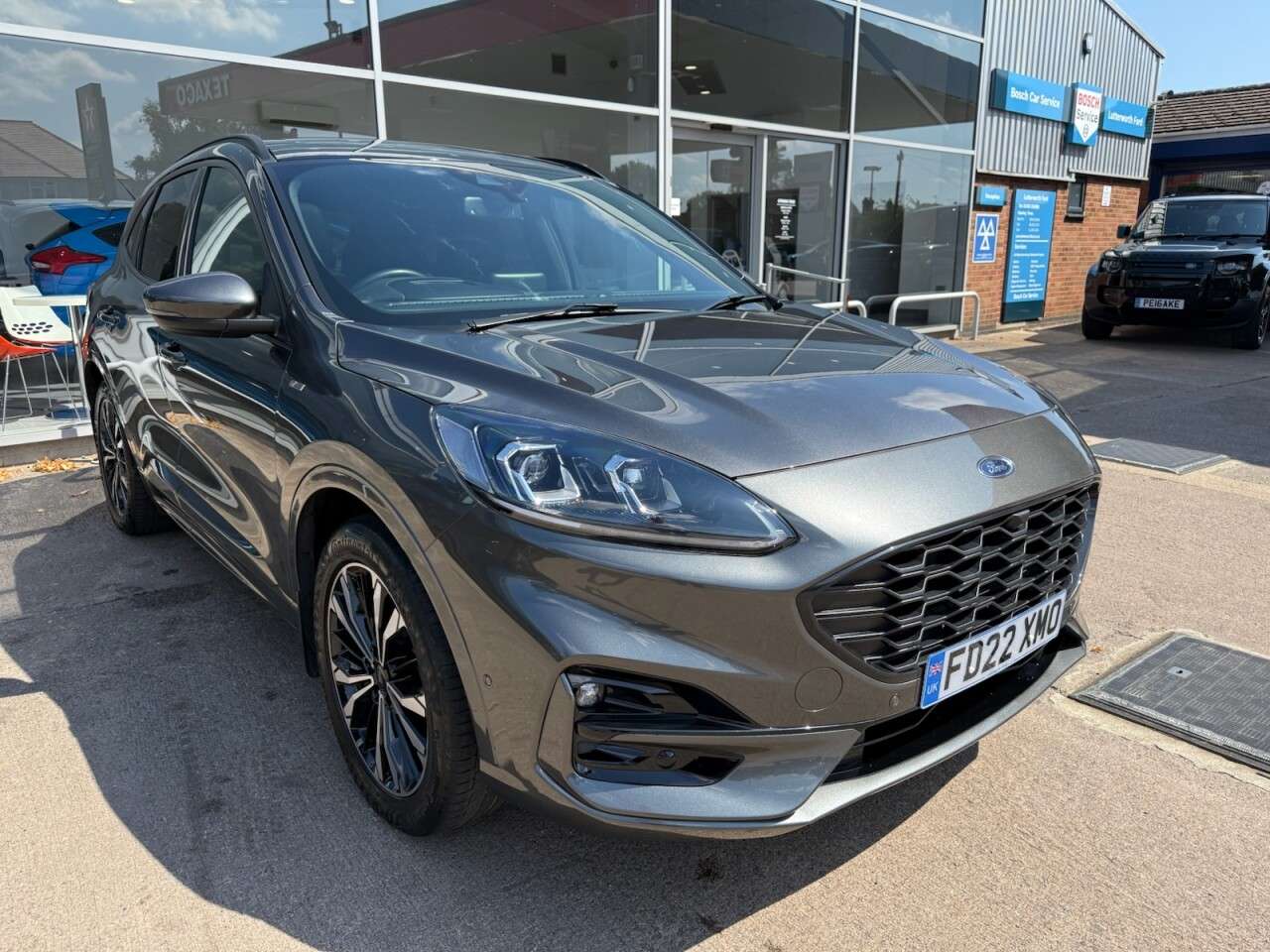 A 2022 FORD KUGA 2.0 EcoBlue ST-Line X SUV 5dr Diesel Auto AWD Euro 6 (s/s) (190 ps) A 2022 FORD KUGA 2.0 EcoBlue ST-Line X SUV 5dr Diesel Auto AWD Euro 6 (s/s) (190 ps)