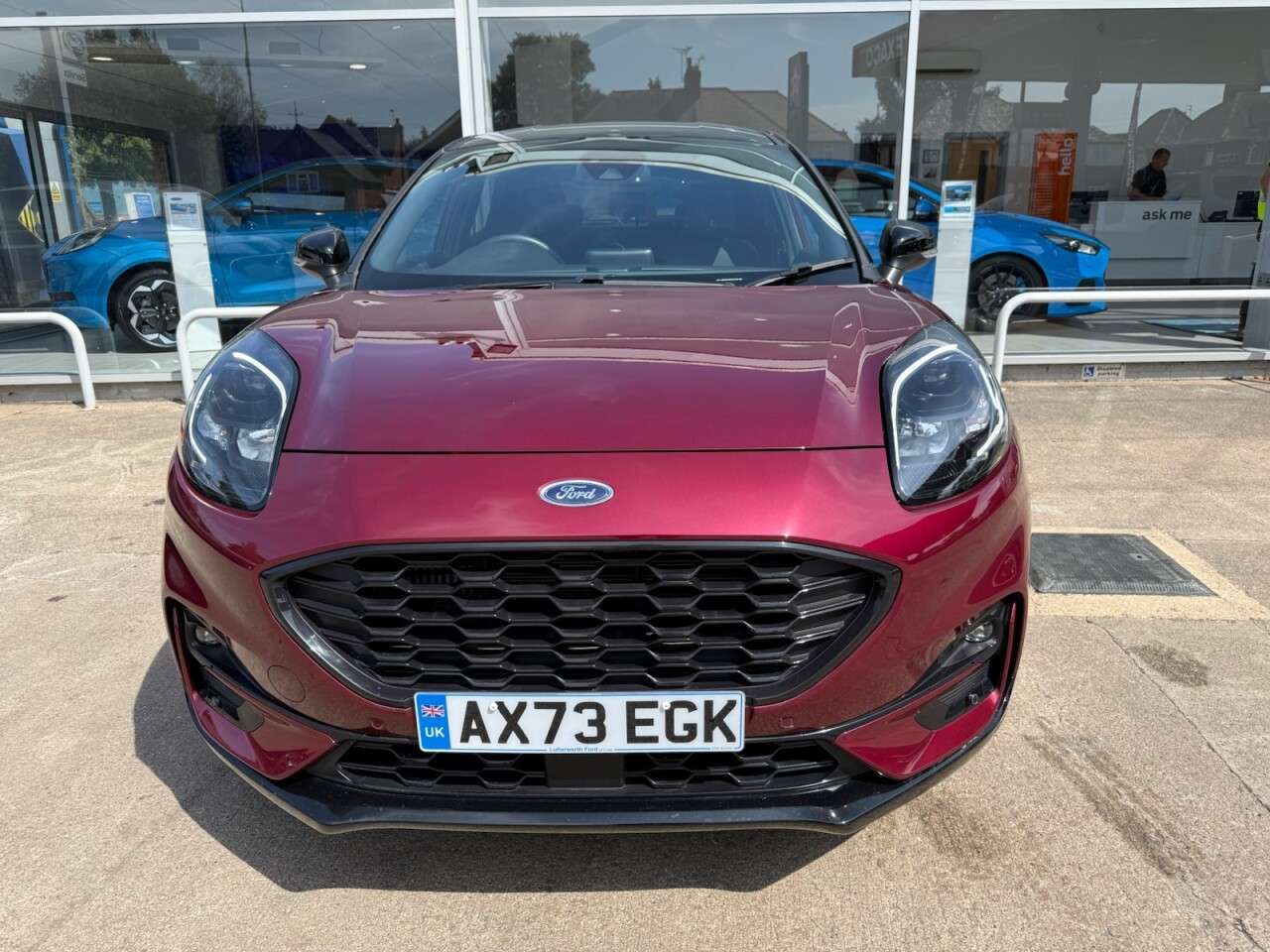 A 2023 FORD PUMA 1.0T EcoBoost MHEV Vivid Ruby Edition SUV 5dr Petrol Hybrid DCT Euro 6 (s/s A 2023 FORD PUMA 1.0T EcoBoost MHEV Vivid Ruby Edition SUV 5dr Petrol Hybrid DCT Euro 6 (s/s