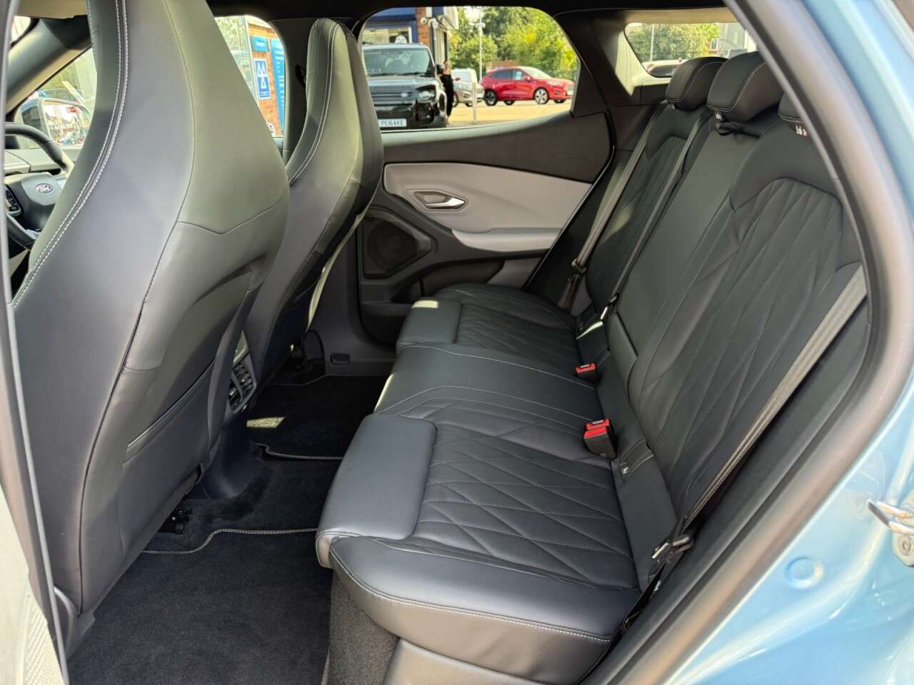 2024 FORD EXPLORER 2024 FORD EXPLORER