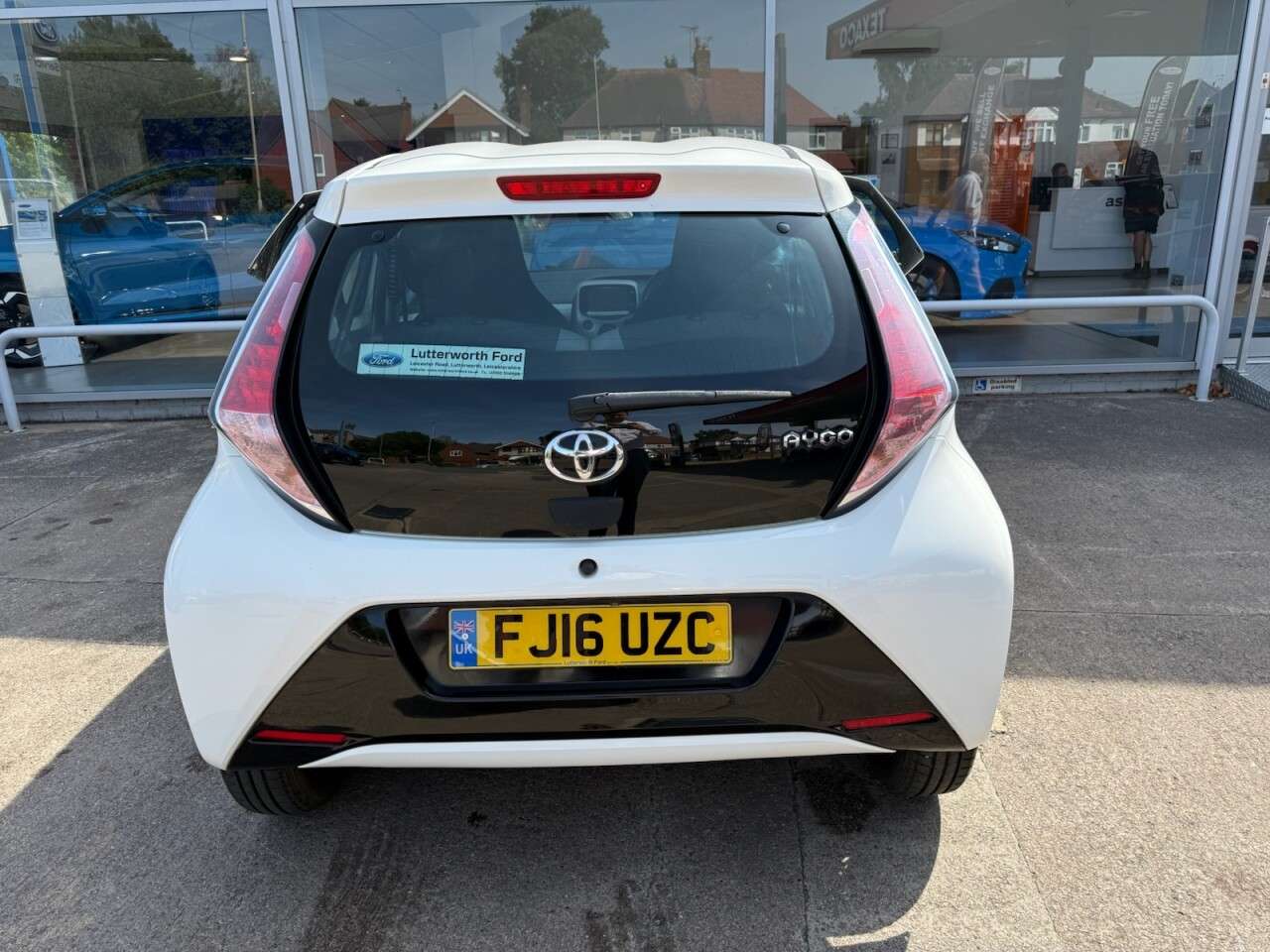 2016 TOYOTA AYGO 2016 TOYOTA AYGO