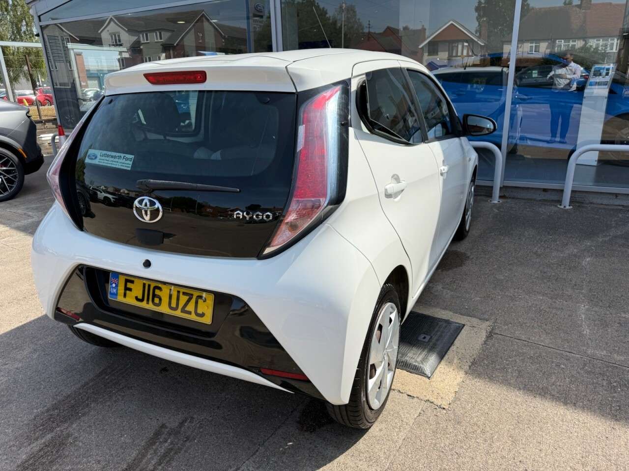 2016 TOYOTA AYGO 2016 TOYOTA AYGO
