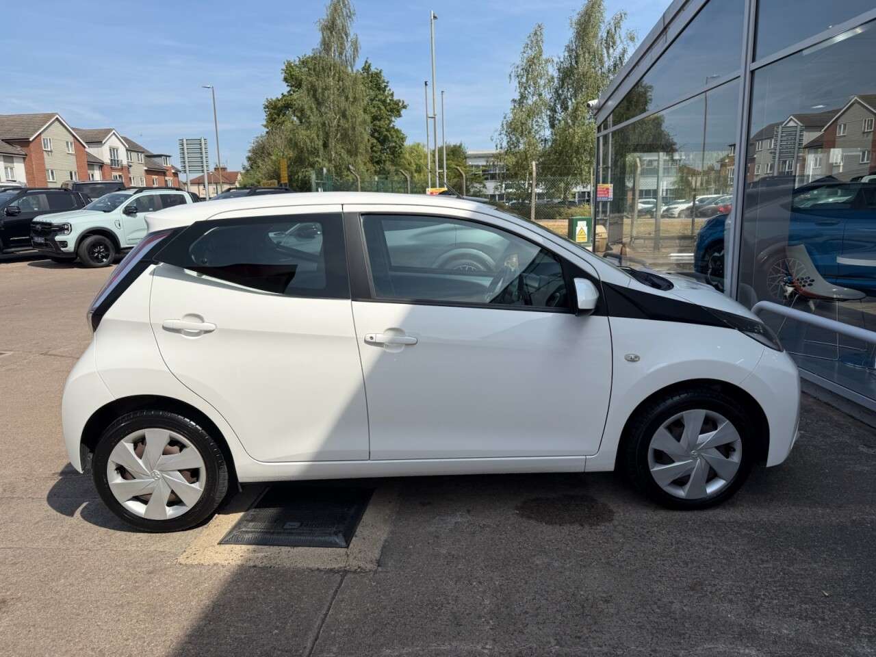 2016 TOYOTA AYGO 2016 TOYOTA AYGO
