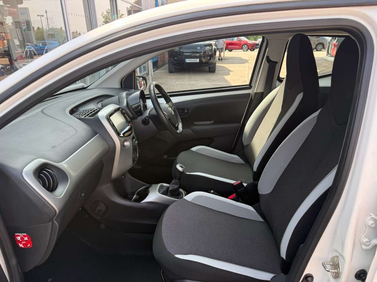 2016 TOYOTA AYGO 2016 TOYOTA AYGO