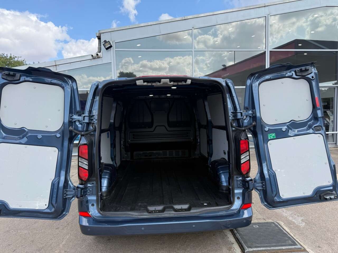 2024 FORD TRANSIT CUSTOM 2024 FORD TRANSIT CUSTOM