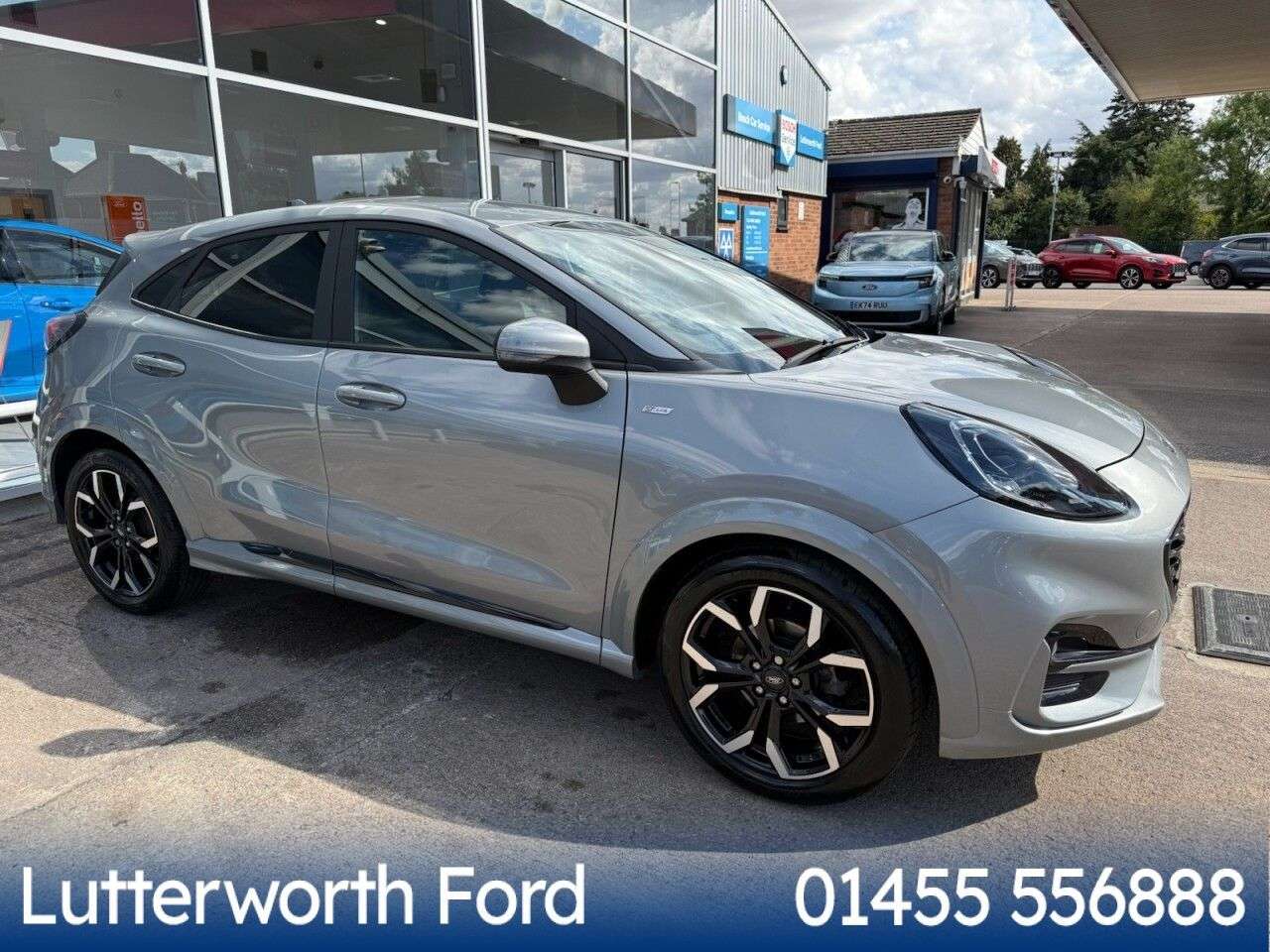 A 2023 FORD PUMA 1.0T EcoBoost MHEV ST-Line X SUV 5dr Petrol Hybrid Manual Euro 6 (s/s) (125 A 2023 FORD PUMA 1.0T EcoBoost MHEV ST-Line X SUV 5dr Petrol Hybrid Manual Euro 6 (s/s) (125