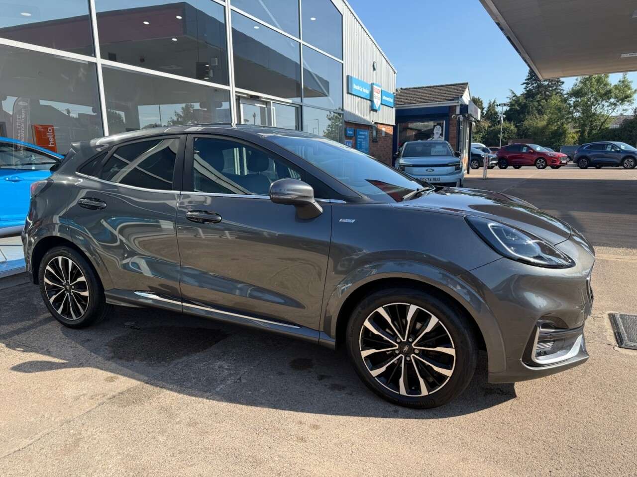 A 2023 FORD PUMA 1.0T EcoBoost MHEV ST-Line Vignale SUV 5dr Petrol Hybrid DCT Euro 6 (s/s) ( A 2023 FORD PUMA 1.0T EcoBoost MHEV ST-Line Vignale SUV 5dr Petrol Hybrid DCT Euro 6 (s/s) (