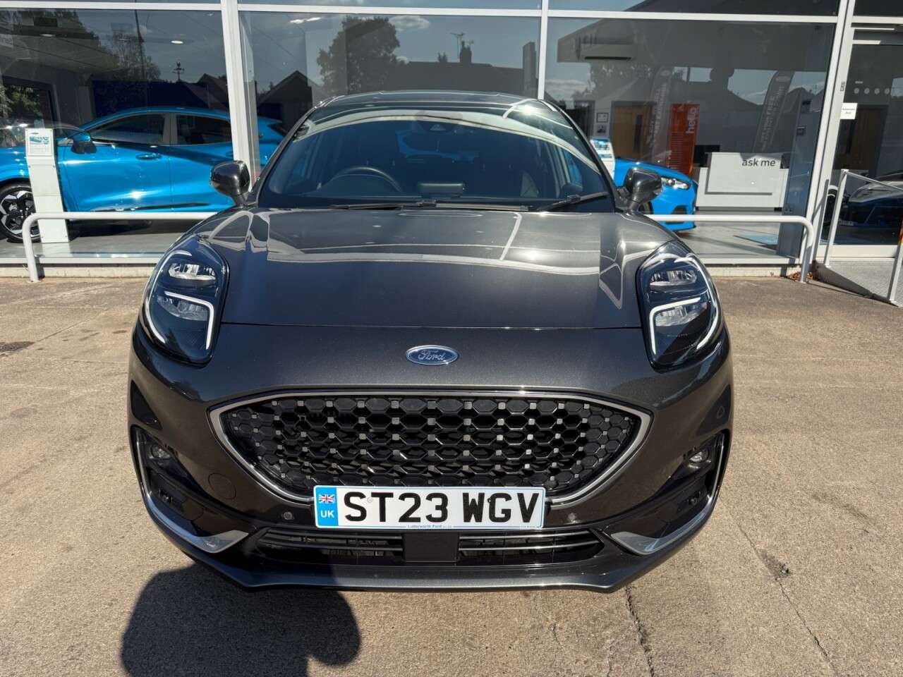 A 2023 FORD PUMA 1.0T EcoBoost MHEV ST-Line Vignale SUV 5dr Petrol Hybrid DCT Euro 6 (s/s) ( A 2023 FORD PUMA 1.0T EcoBoost MHEV ST-Line Vignale SUV 5dr Petrol Hybrid DCT Euro 6 (s/s) (