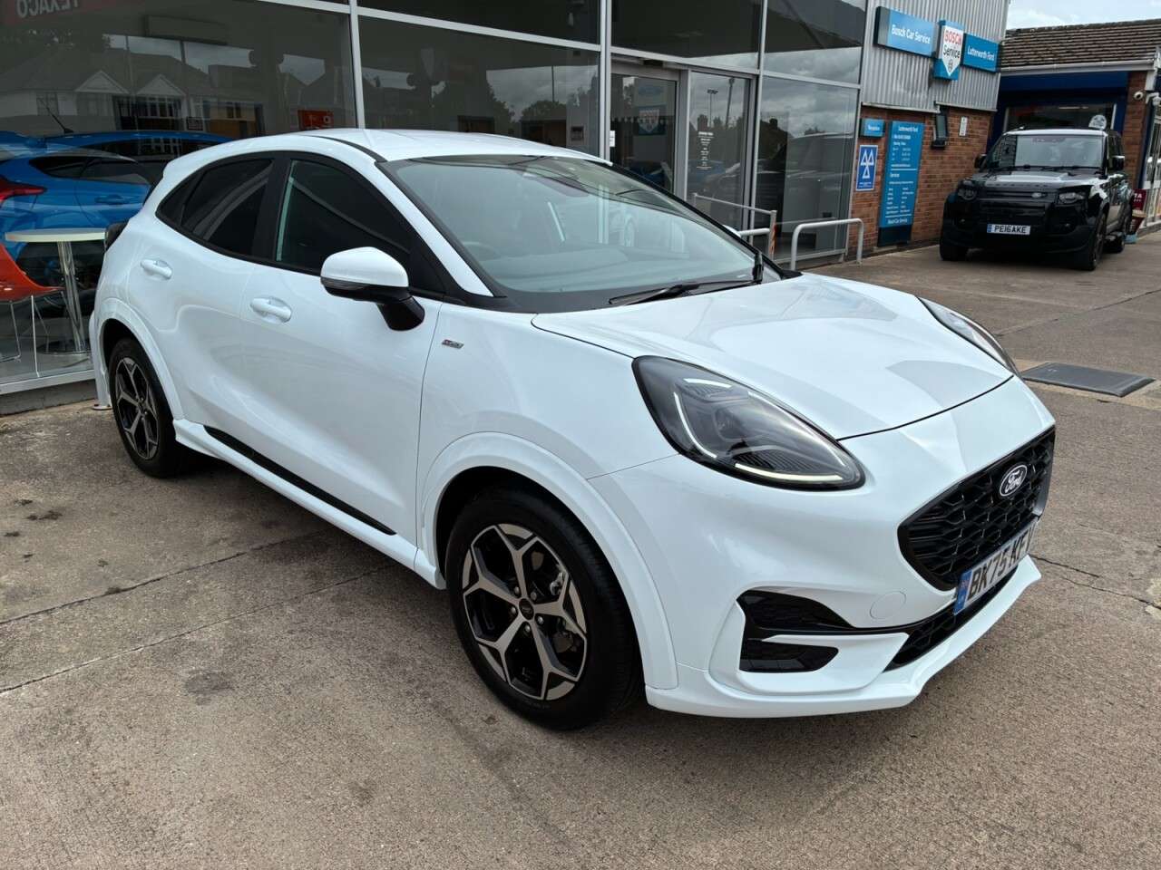 A 2025 FORD PUMA 1.0T EcoBoost MHEV ST-Line SUV 5dr Petrol Hybrid DCT Euro 6 (s/s) (125 ps) A 2025 FORD PUMA 1.0T EcoBoost MHEV ST-Line SUV 5dr Petrol Hybrid DCT Euro 6 (s/s) (125 ps)