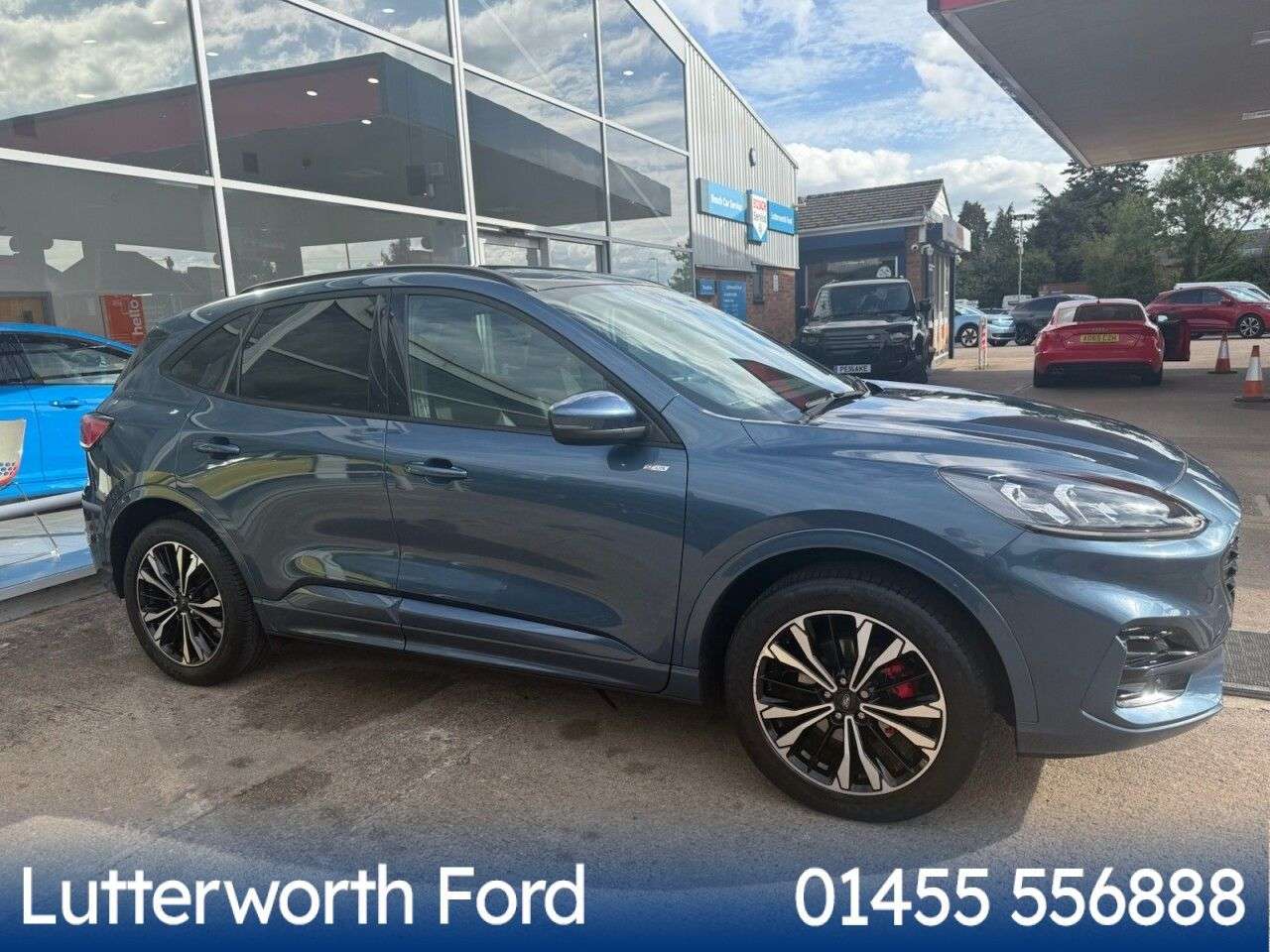 A 2023 FORD KUGA 2.5 EcoBoost Duratec 14.4kWh ST-Line X SUV 5dr Petrol Plug-in Hybrid CVT Eu A 2023 FORD KUGA 2.5 EcoBoost Duratec 14.4kWh ST-Line X SUV 5dr Petrol Plug-in Hybrid CVT Eu