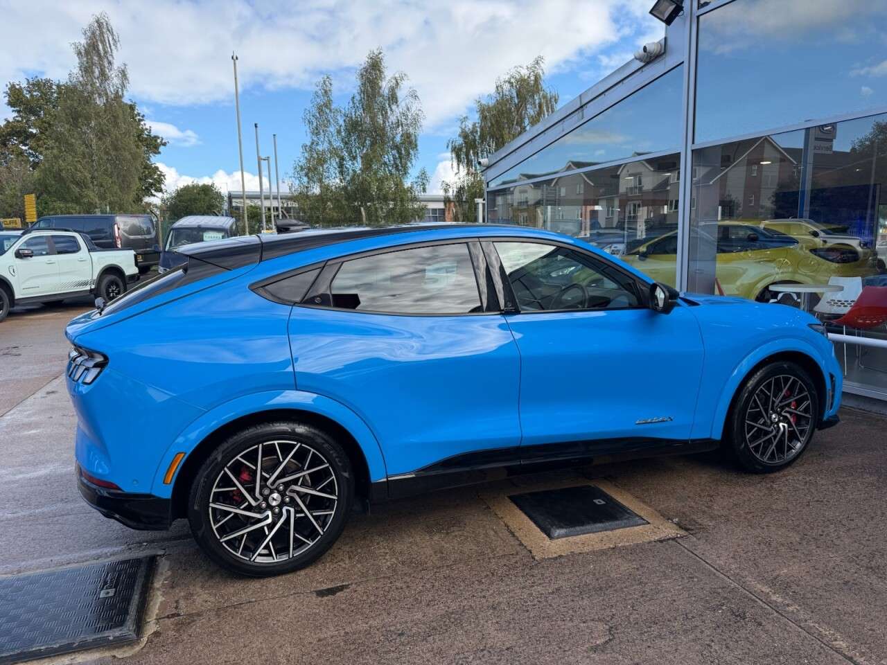 2022 FORD MUSTANG MACH-E 2022 FORD MUSTANG MACH-E