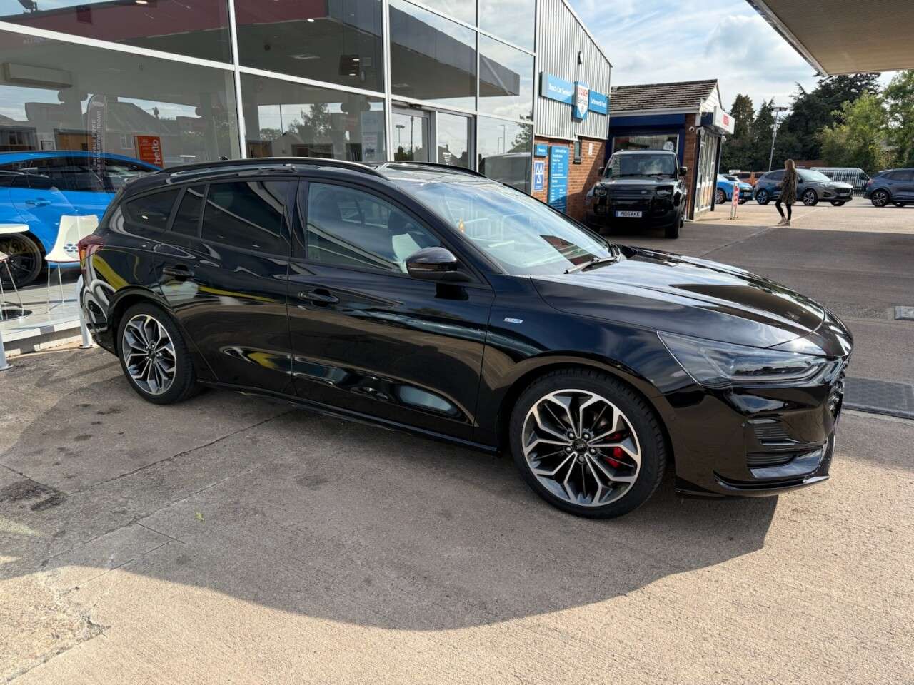 A 2025 FORD FOCUS 1.0T EcoBoost MHEV ST-Line X Estate 5dr Petrol Hybrid DCT Euro 6 (s/s) (155 A 2025 FORD FOCUS 1.0T EcoBoost MHEV ST-Line X Estate 5dr Petrol Hybrid DCT Euro 6 (s/s) (155