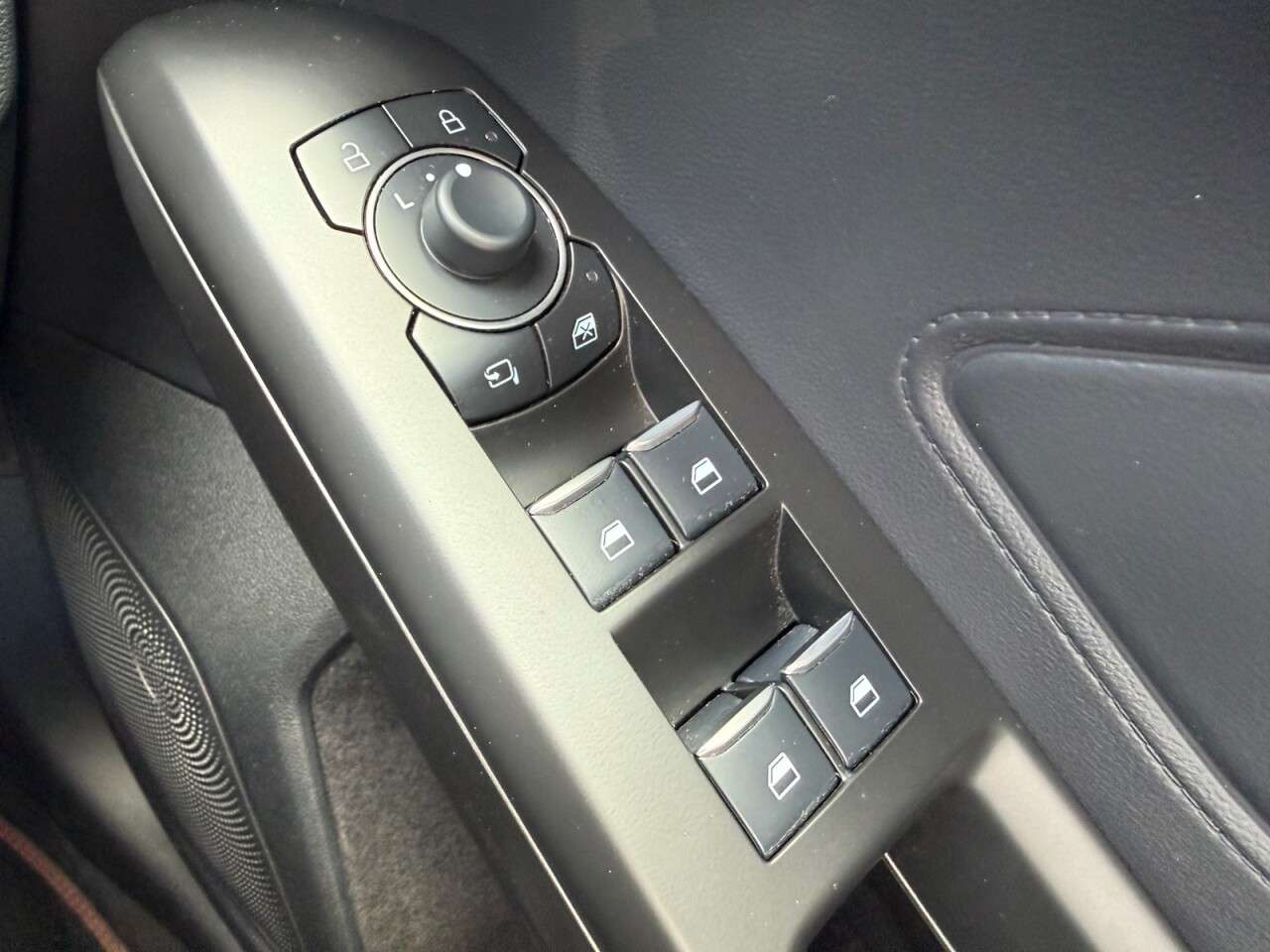 2025 FORD FOCUS 2025 FORD FOCUS