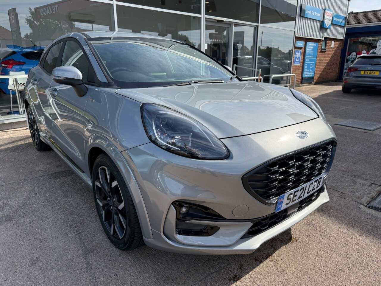 A 2021 FORD PUMA 1.0T EcoBoost MHEV ST-Line X SUV 5dr Petrol Manual Euro 6 (s/s) (125 ps) A 2021 FORD PUMA 1.0T EcoBoost MHEV ST-Line X SUV 5dr Petrol Manual Euro 6 (s/s) (125 ps)
