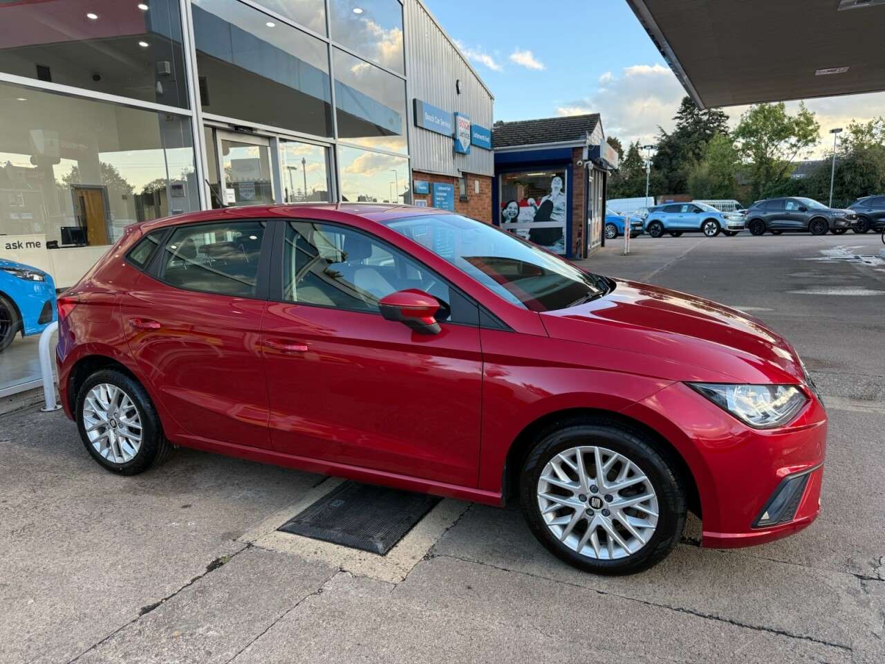 A 2019 SEAT IBIZA 1.0 MPI SE Technology Hatchback 5dr Petrol Manual Euro 6 (s/s) GPF (80 ps) A 2019 SEAT IBIZA 1.0 MPI SE Technology Hatchback 5dr Petrol Manual Euro 6 (s/s) GPF (80 ps)
