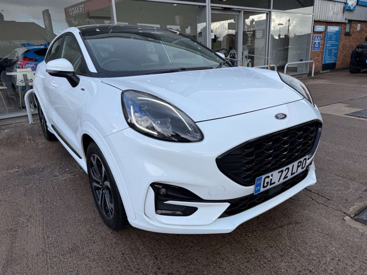 A 2023 FORD PUMA 1.0T EcoBoost MHEV ST-Line SUV 5dr Petrol Hybrid Manual Euro 6 (s/s) (125 p A 2023 FORD PUMA 1.0T EcoBoost MHEV ST-Line SUV 5dr Petrol Hybrid Manual Euro 6 (s/s) (125 p