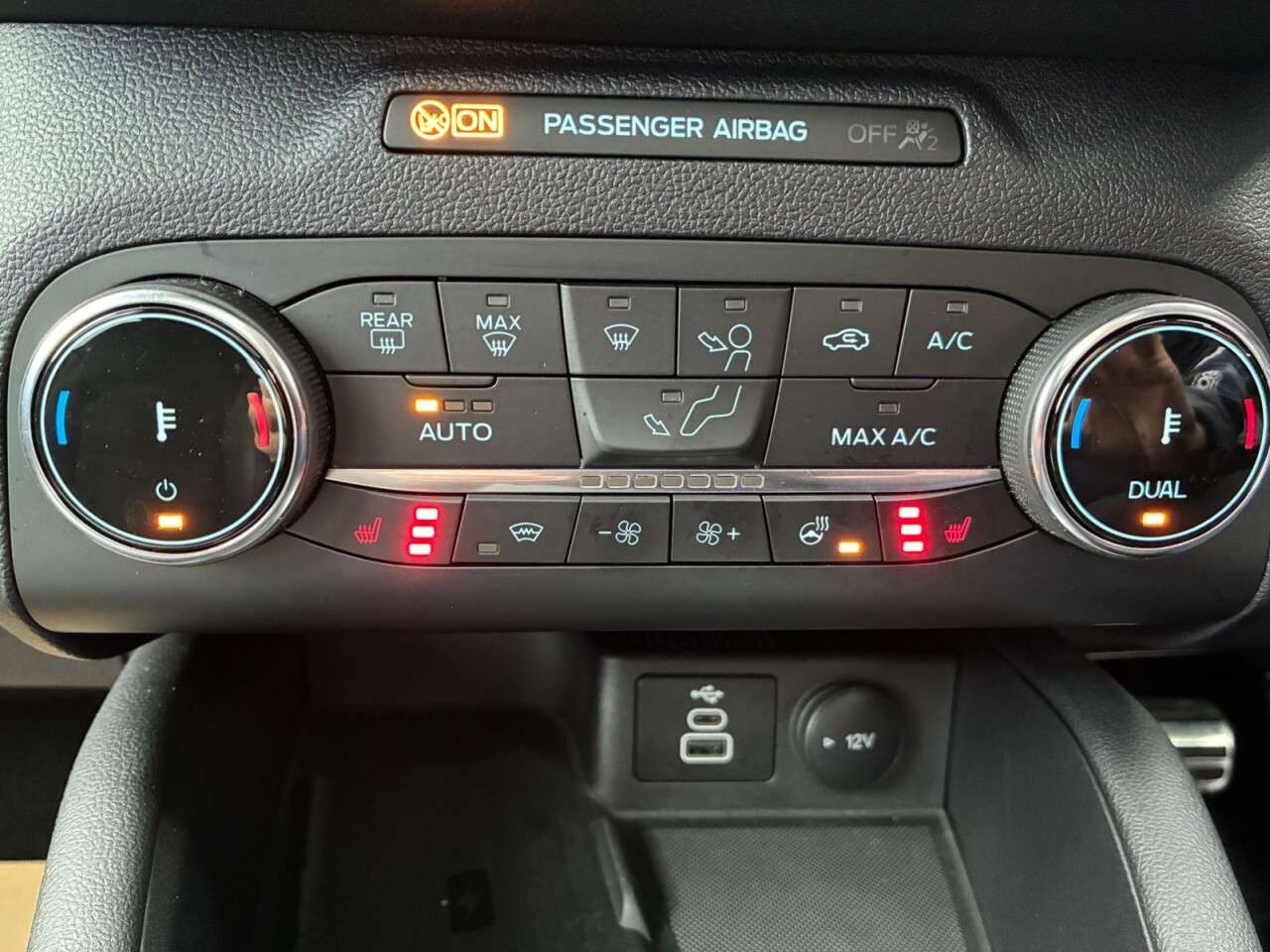 2022 FORD KUGA 2022 FORD KUGA