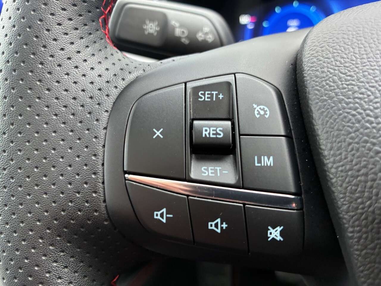 2022 FORD KUGA 2022 FORD KUGA