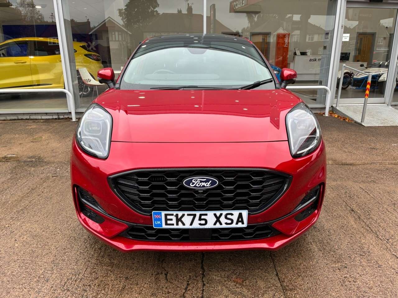 A 2025 FORD PUMA 1.0T EcoBoost MHEV ST-Line X SUV 5dr Petrol Hybrid DCT Euro 6 (s/s) (125 ps A 2025 FORD PUMA 1.0T EcoBoost MHEV ST-Line X SUV 5dr Petrol Hybrid DCT Euro 6 (s/s) (125 ps