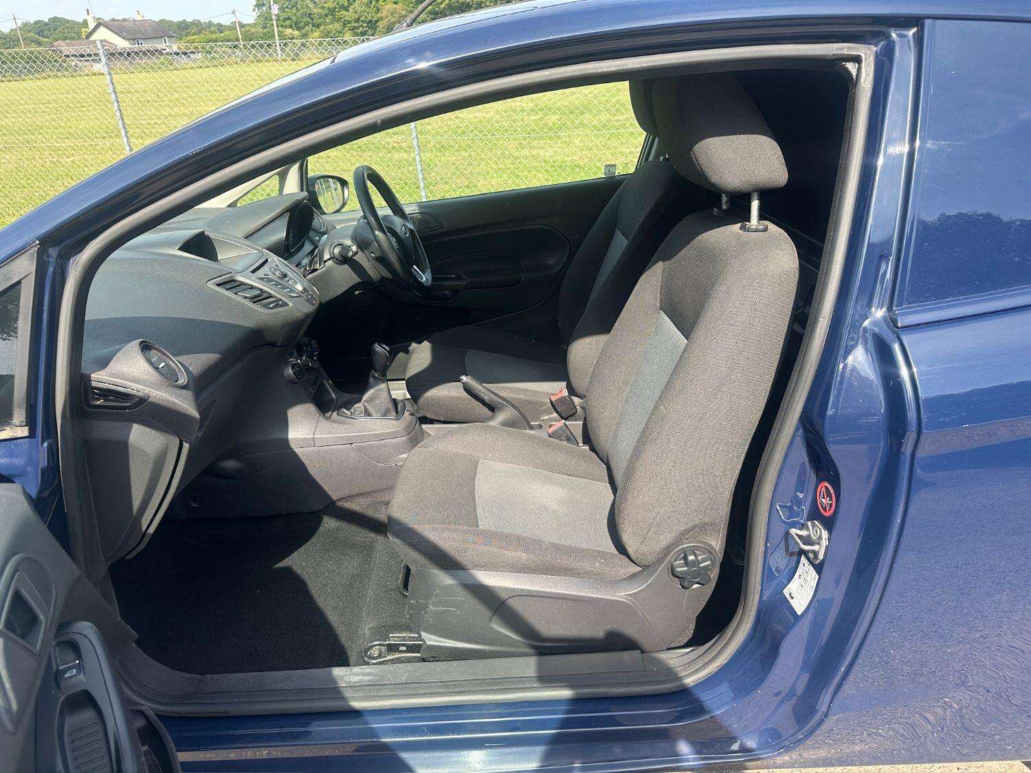 2014 FORD FIESTA VAN 2014 FORD FIESTA VAN