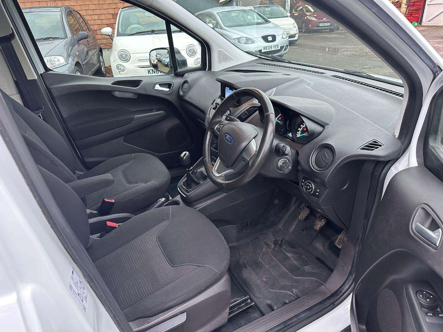 2019 FORD TRANSIT COURIER 2019 FORD TRANSIT COURIER