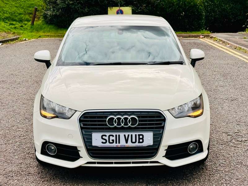 2011 AUDI A1 2011 AUDI A1