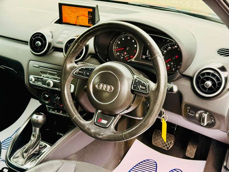 2012 AUDI A1 2012 AUDI A1