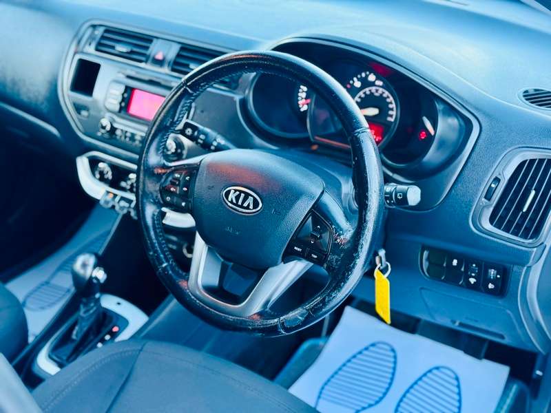 2012 KIA RIO 2012 KIA RIO