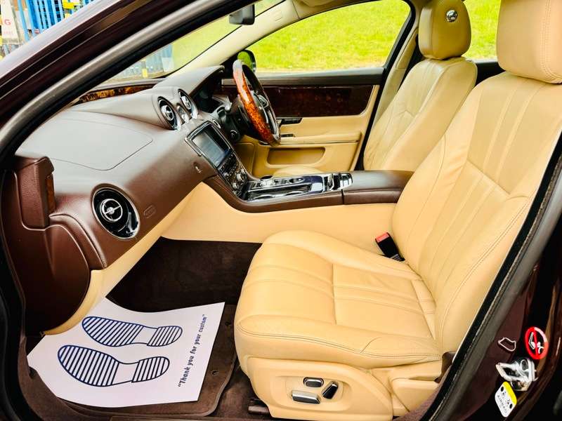 2011 JAGUAR XJ 2011 JAGUAR XJ