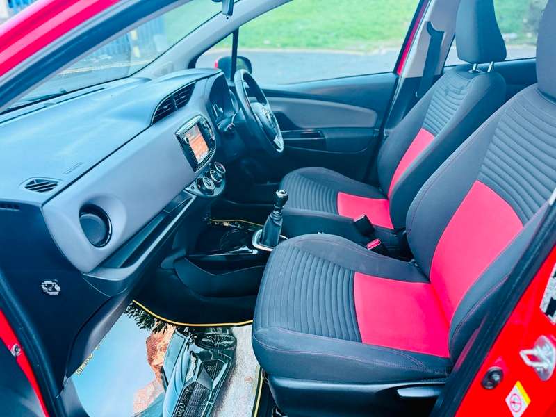 2014 TOYOTA YARIS 2014 TOYOTA YARIS