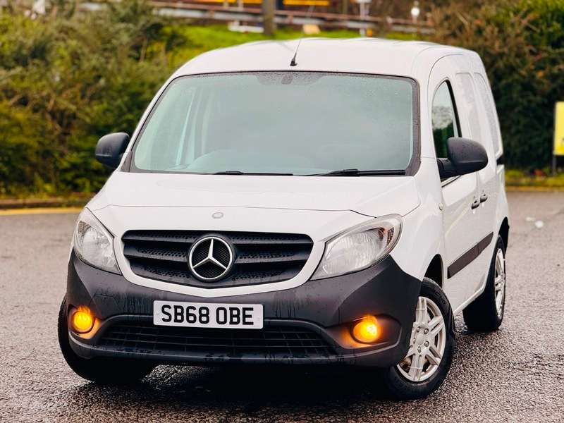 A 2018 MERCEDES CITAN 109 CDI BLUEEFFICIENCY A 2018 MERCEDES CITAN 109 CDI BLUEEFFICIENCY